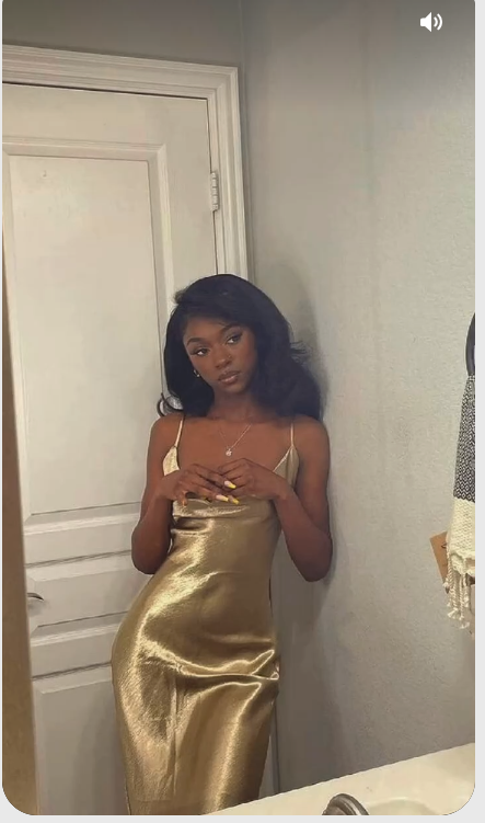 Mermaid Spaghetti Straps Long Prom Dress Gold Charming Evening Dress Black Girls Prom Dress cc401