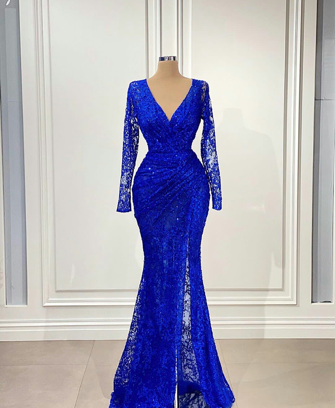 Royal Blue Mermaid Evening Gowns V Neck Long Sleeve Side Split Evening Gowns Red Carpet Illusion Prom Dress c2872
