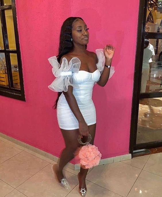 Black Girl 18th Birthday Outfits Tight White Homecoming Dress cc170