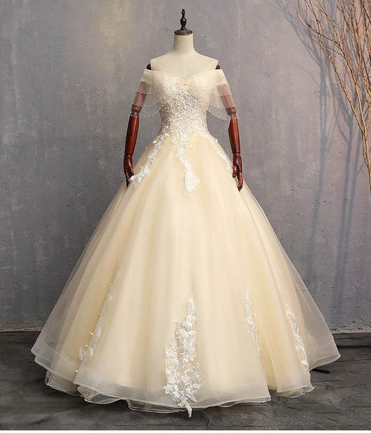 Champagne Beaded Cape Medieval Ladies Victorian Belle Ball Gown cc112