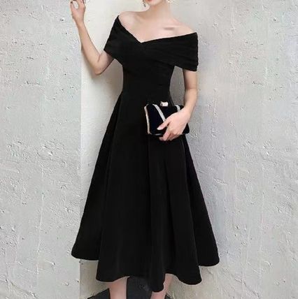 Green Velvet Off Shoulder Vintage Style Bridesmaid Dress, Tea Length Party Dress C1100