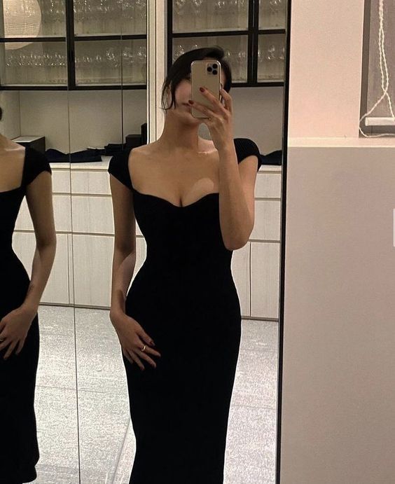 Black Classy Prom Dress Simple Evening Dress With Cap Sleeves cc107