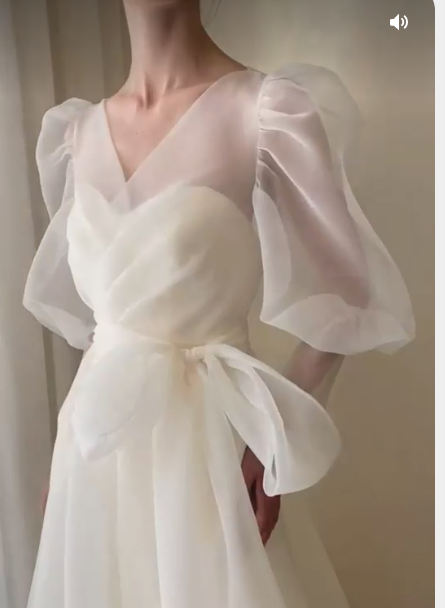 Pure V Neck Wedding Dress V Neck Vitage Prom Dress C2427