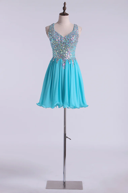 Blue Short Halter A Line Homecoming Dresses Lace&Chiffon Beaded Bodice c2605