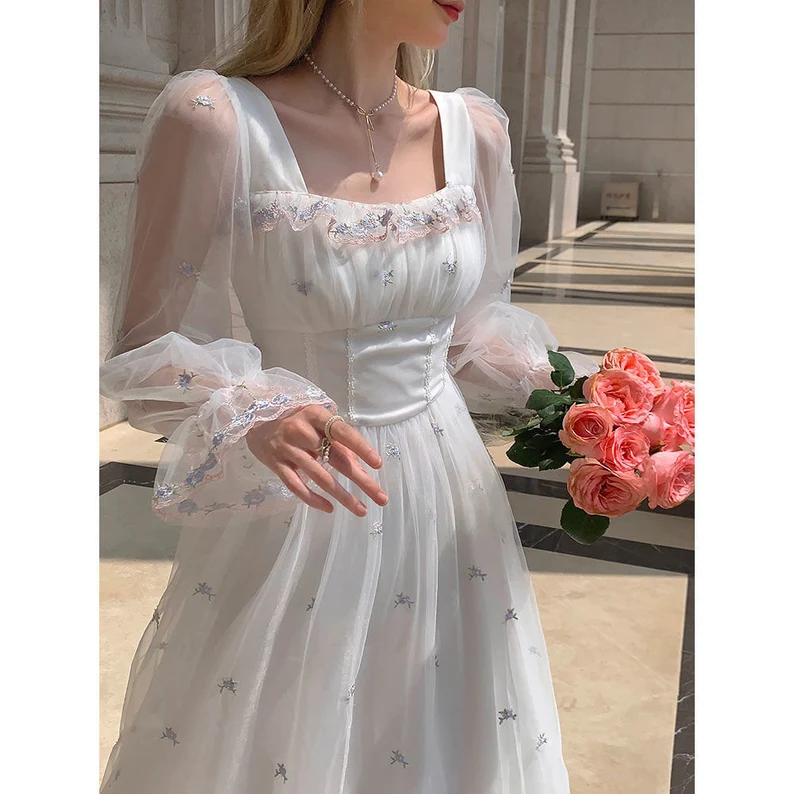 White Mesh Fairy Dress Woman French Vintage Embroidery Floral Flare Sleeve Princess Prom Dresses  c2876