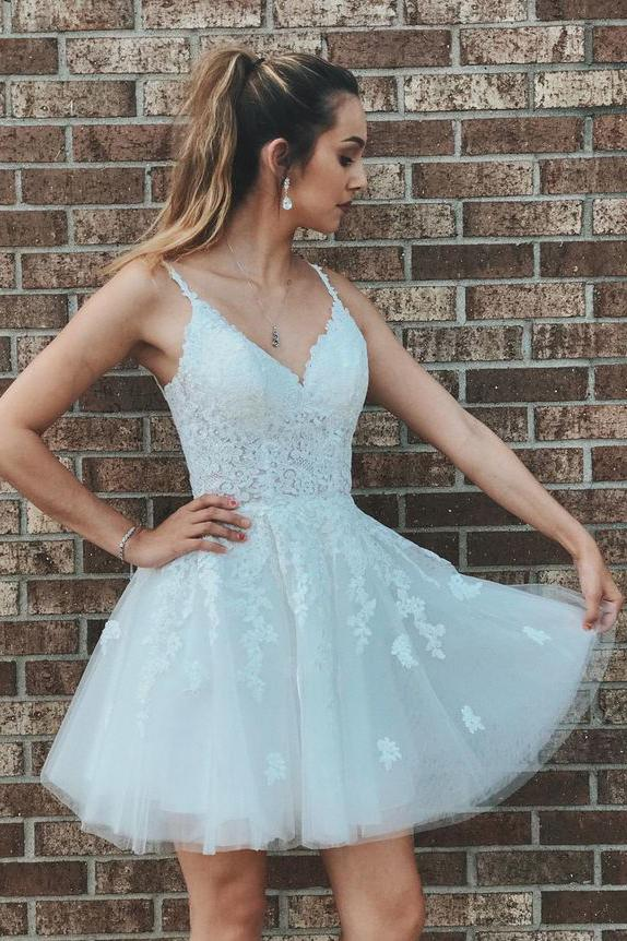 Elegant A-line Tulle White Short Homecoming Dress with Lace c3109