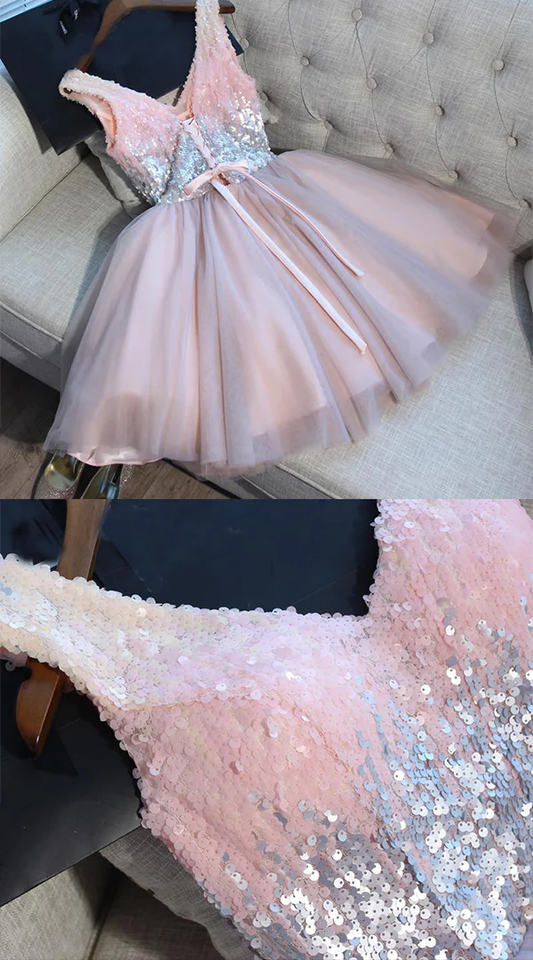 Sequined V-neck Tulle Homecoming Dress Sexy Shining Short Party Dress c3316