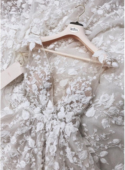 A-line Lace V-Neck Vintage Cap Sleeves Romantic Wedding Dresses Elegant Evening Dress c3286