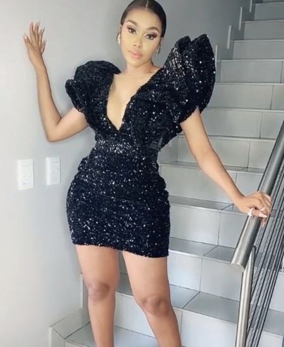 Black Sequins Short Homecoming Dress V Neck Party Dress c3295