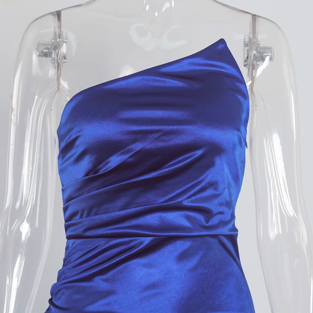 Sheath/Column Strapless Ruched Satin Sleeveless Sweep/Brush Train Long Prom Dresses C403