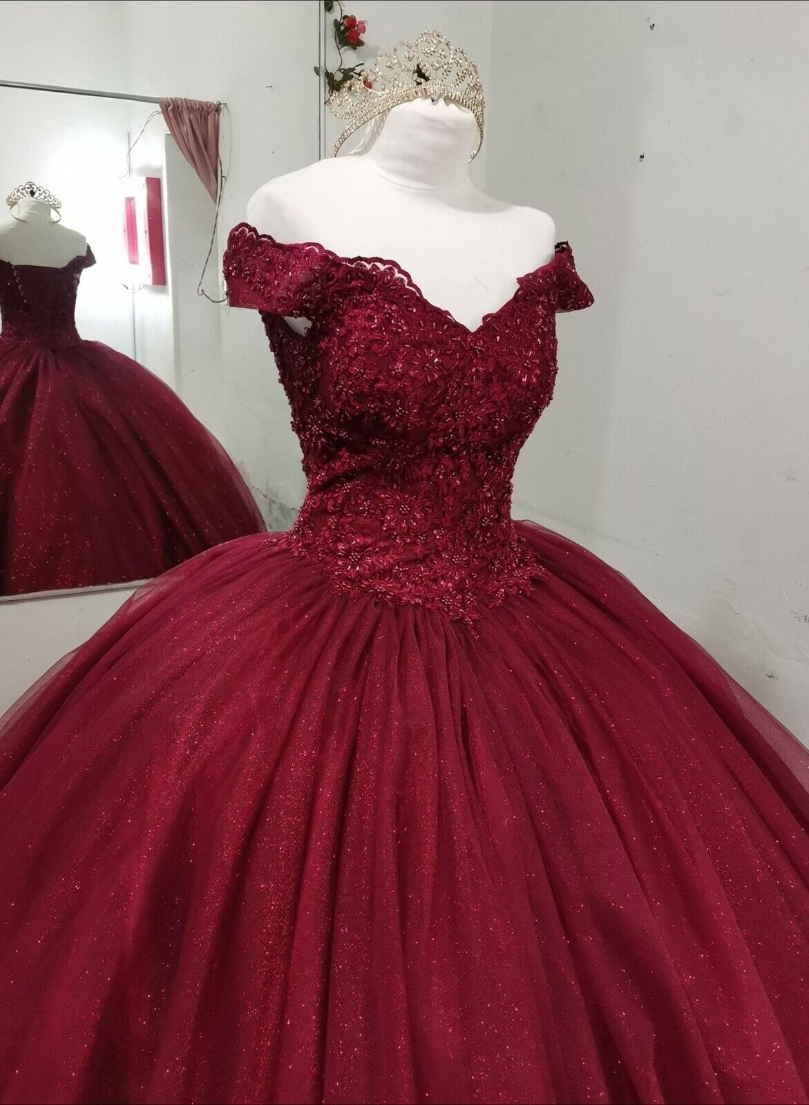 Burgundy Off the Shoulder Quinceanera Dresses Ball Gown Lace Ball Gown Sweet 16 Dress c3079