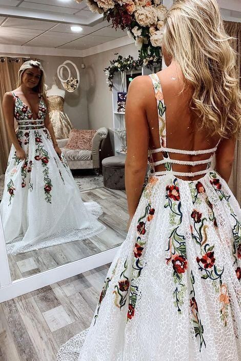 Princess Lace White Prom Dresses V Neck Backless Appliques Long Evening Dresses  C501