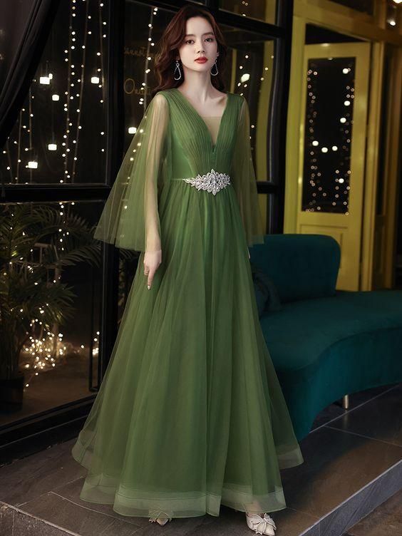 Green evening dress, new style, elegant puffy temperament prom dress C2128