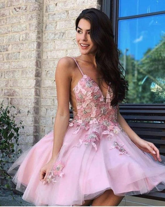 Sexy Appliques V-Neck A-Line Homecoming Dresses c3000