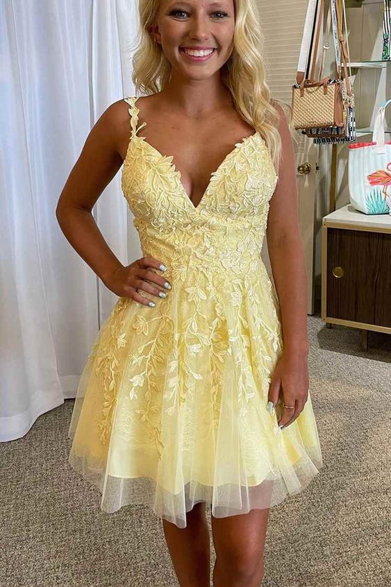 Princess Yellow Appliques A-line Short Homecoming Dress c2933