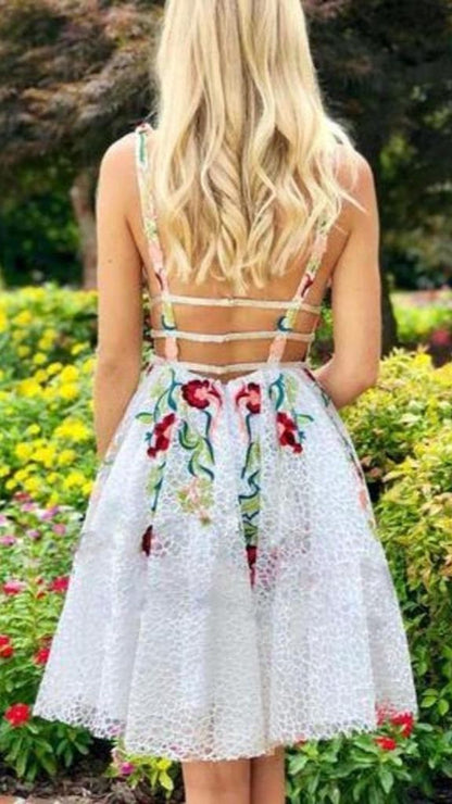 Pretty Deep V Neck Sleeveless A Line Applique Short Homecoming Dress c2819