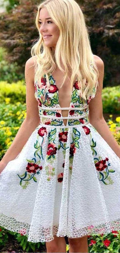 Pretty Deep V Neck Sleeveless A Line Applique Short Homecoming Dress c2819