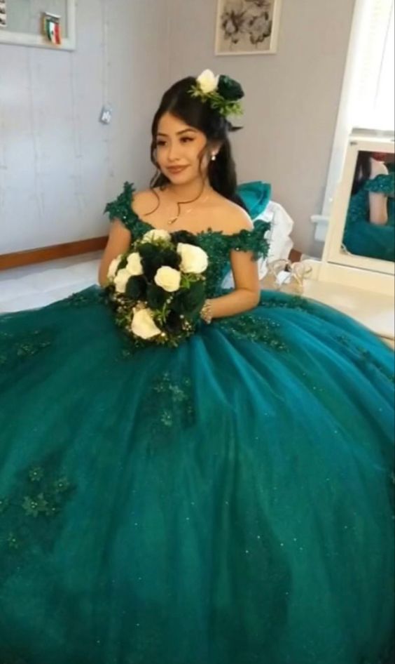 Off The Shoulder Green Ball Gown Sweet 16 Dress c2773