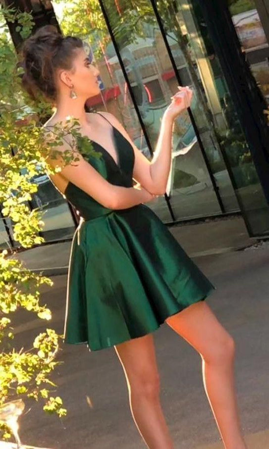 Deep V Neck Spaghetti Straps Short Satin Dark Green Pleated Homecoming Dresses c2675