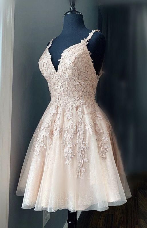Blush Pink Lace Appliqués Tulle V Neck Homecoming Dresses  C1152